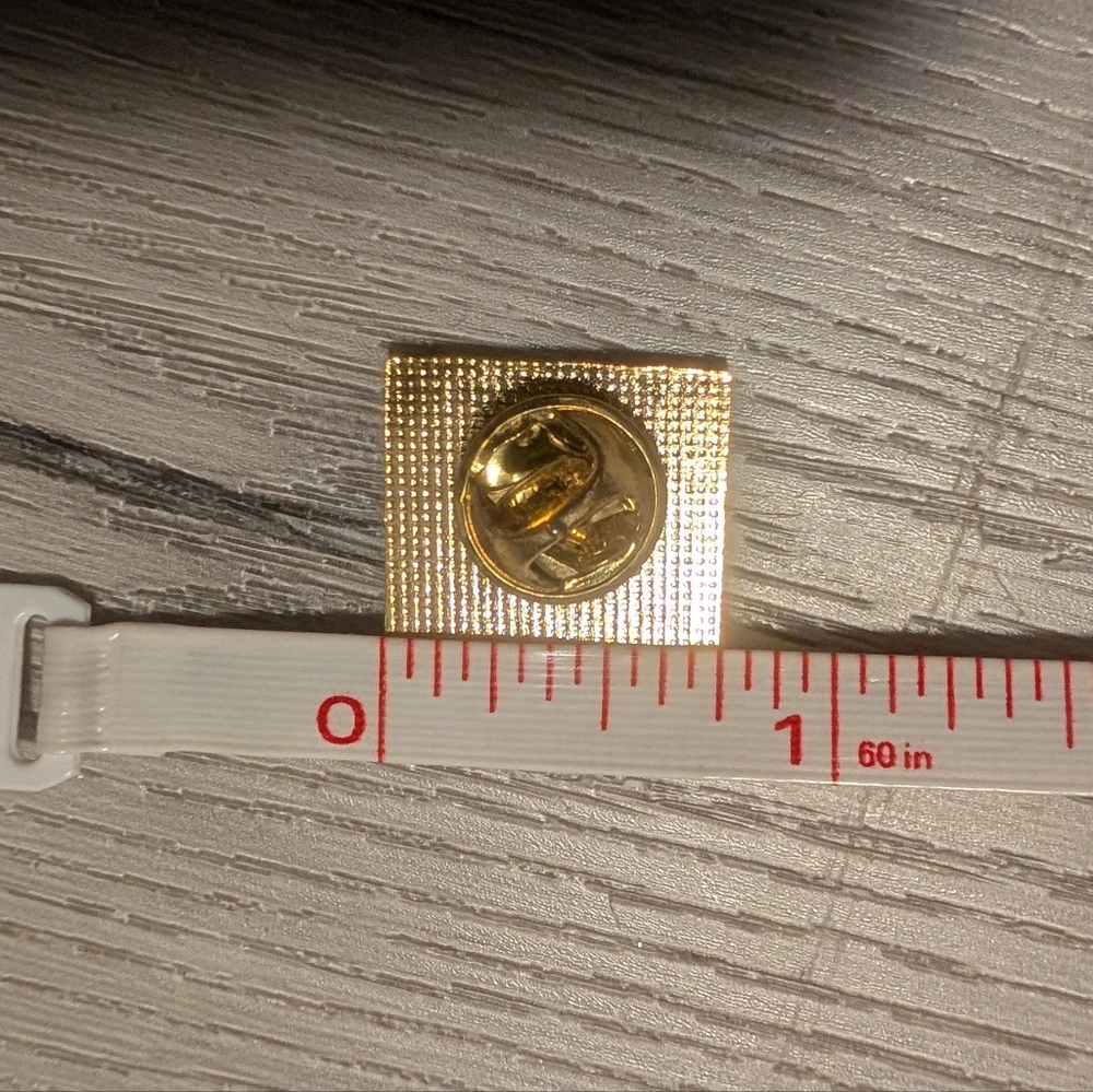 NASA Commemorative Kepler Launch Pin - Picture 3 of 3